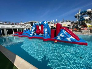 structure-gonflable-aquatique-piscine