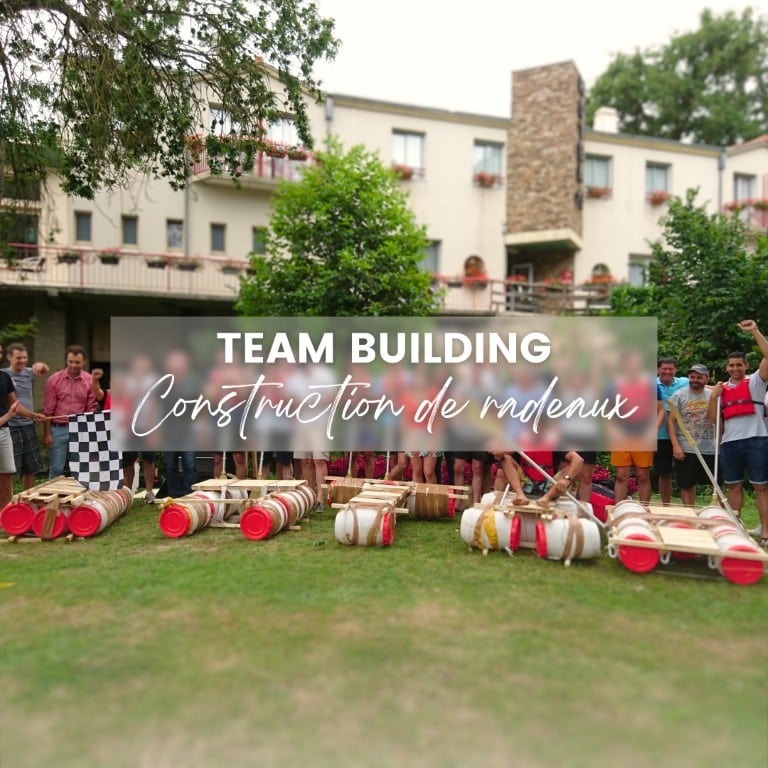 Animation-team-building-construction-radeaux