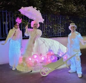 Parade blanche lumineuse