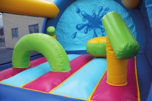 location-structure-gonfable-aquatique-splash-vendee