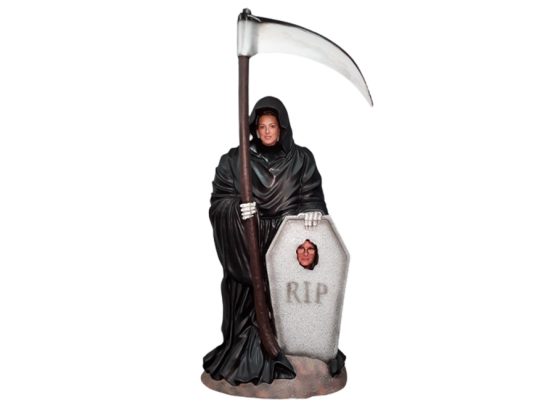 Passe-tete-Dieu-de-la-mort-la-Faucheuse