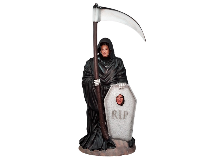 Passe-tete-Dieu-de-la-mort-la-Faucheuse